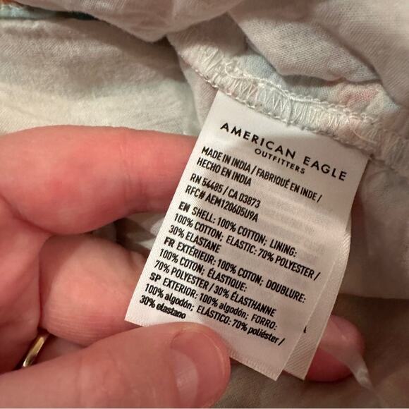 American Eagle White Multicolor Smocked Halter Neck Crop Top Sz L‎ NEW - Picture 4 of 7